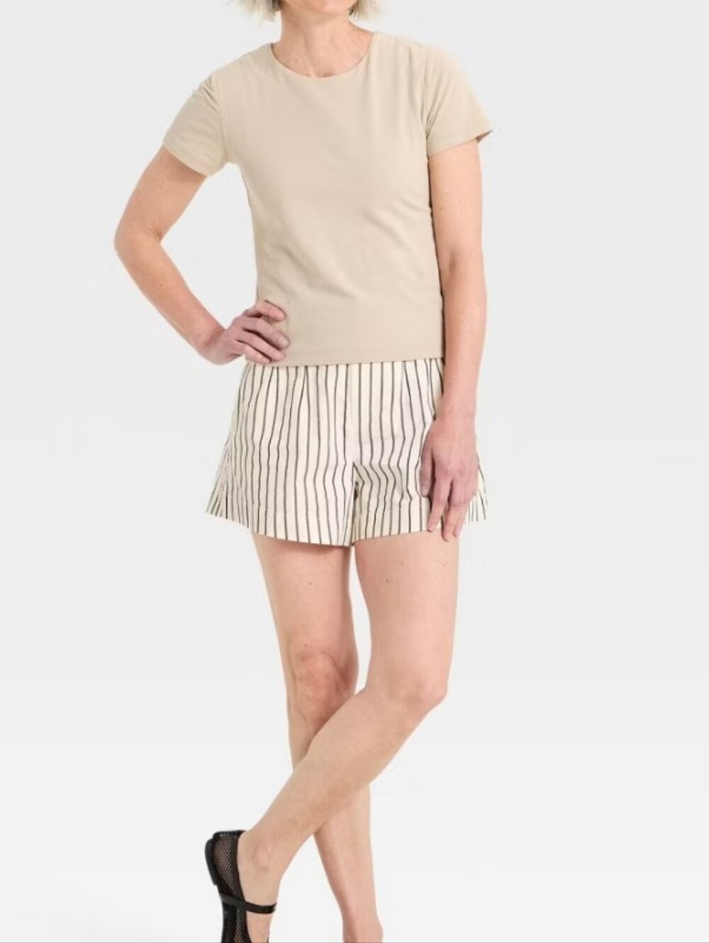 A new day women's twill cream/ black striped shorts 3.5"Size 4/Small